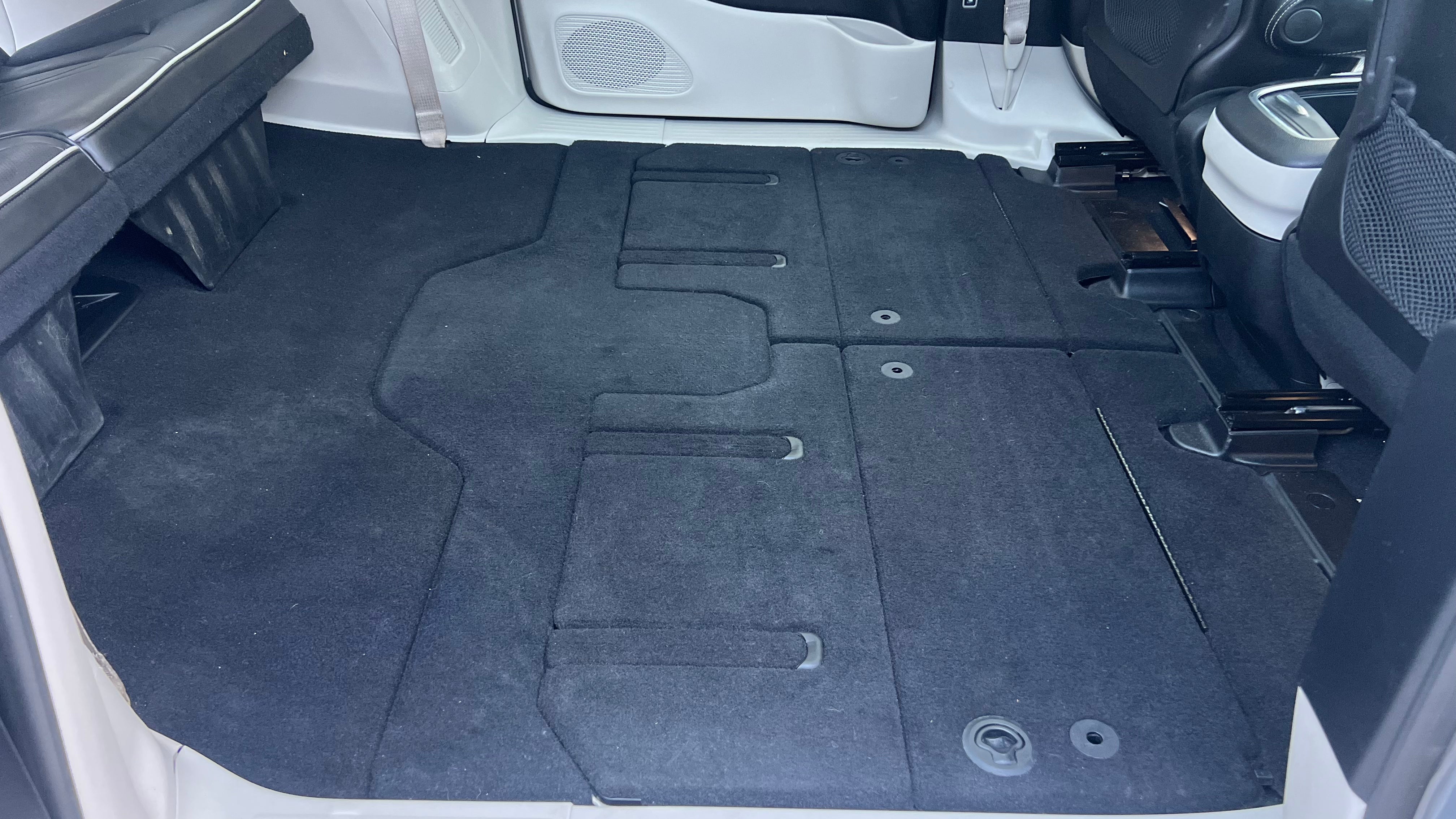 CargoSurf Pacifica 2row – Rear Cargo Floor