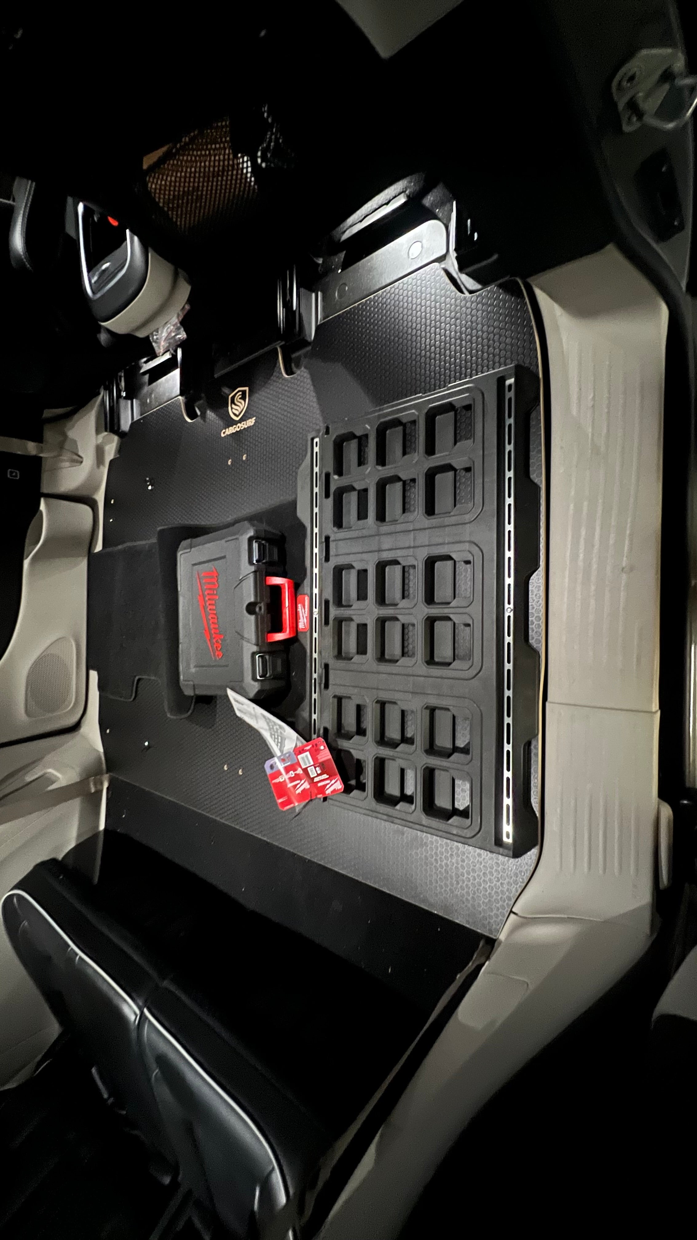 CargoSurf Pacifica 2row – Rear Cargo Floor